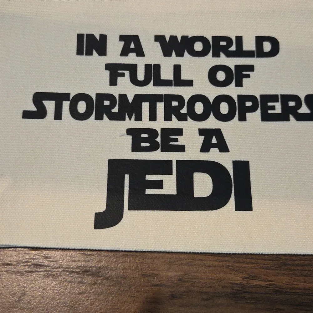 Star Wars Ziippered Wristlet Pouch